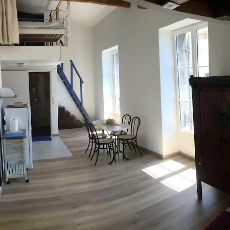 Beau Meuble Centre Historique Apartment บอร์โด ภายนอก รูปภาพ